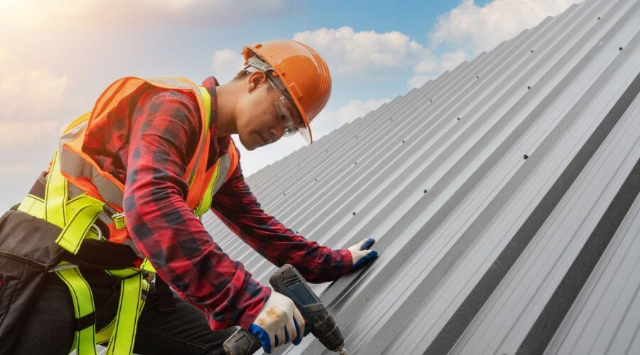 Professional gutter cleaning in Pike, NH